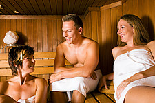 sauna-saunieren